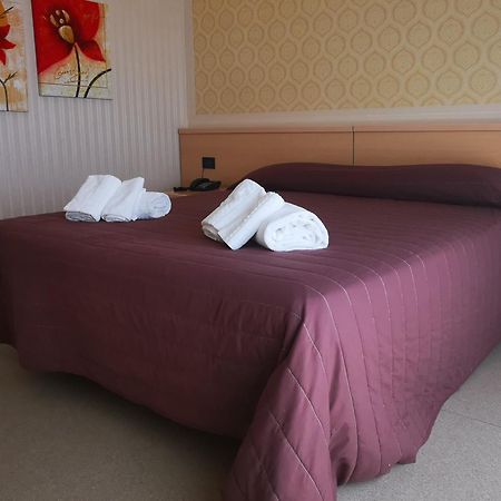 Hotel Aquavite Gardone Riviera Εξωτερικό φωτογραφία