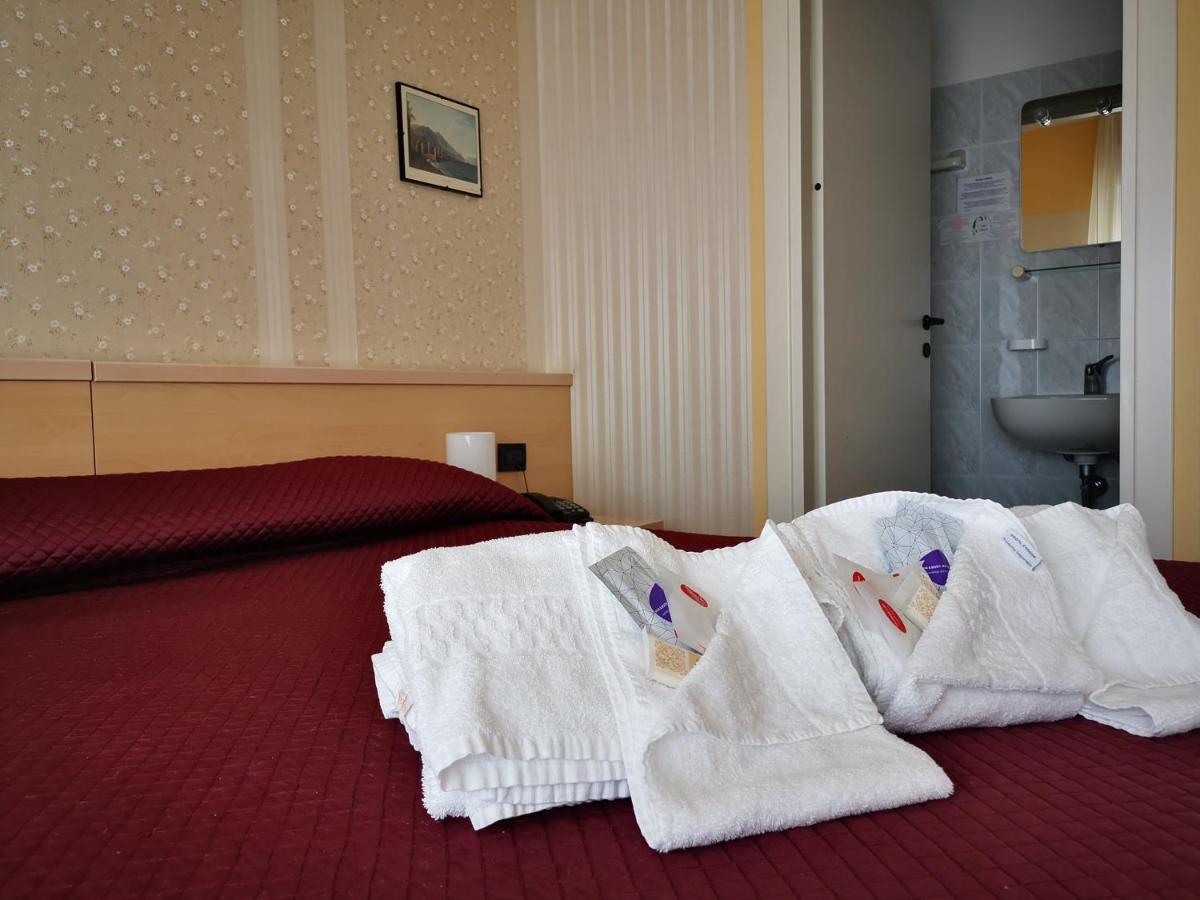 Hotel Aquavite Gardone Riviera Εξωτερικό φωτογραφία