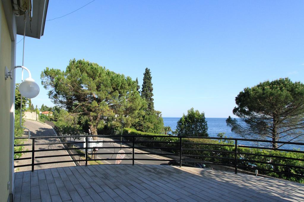 Hotel Aquavite Gardone Riviera Εξωτερικό φωτογραφία