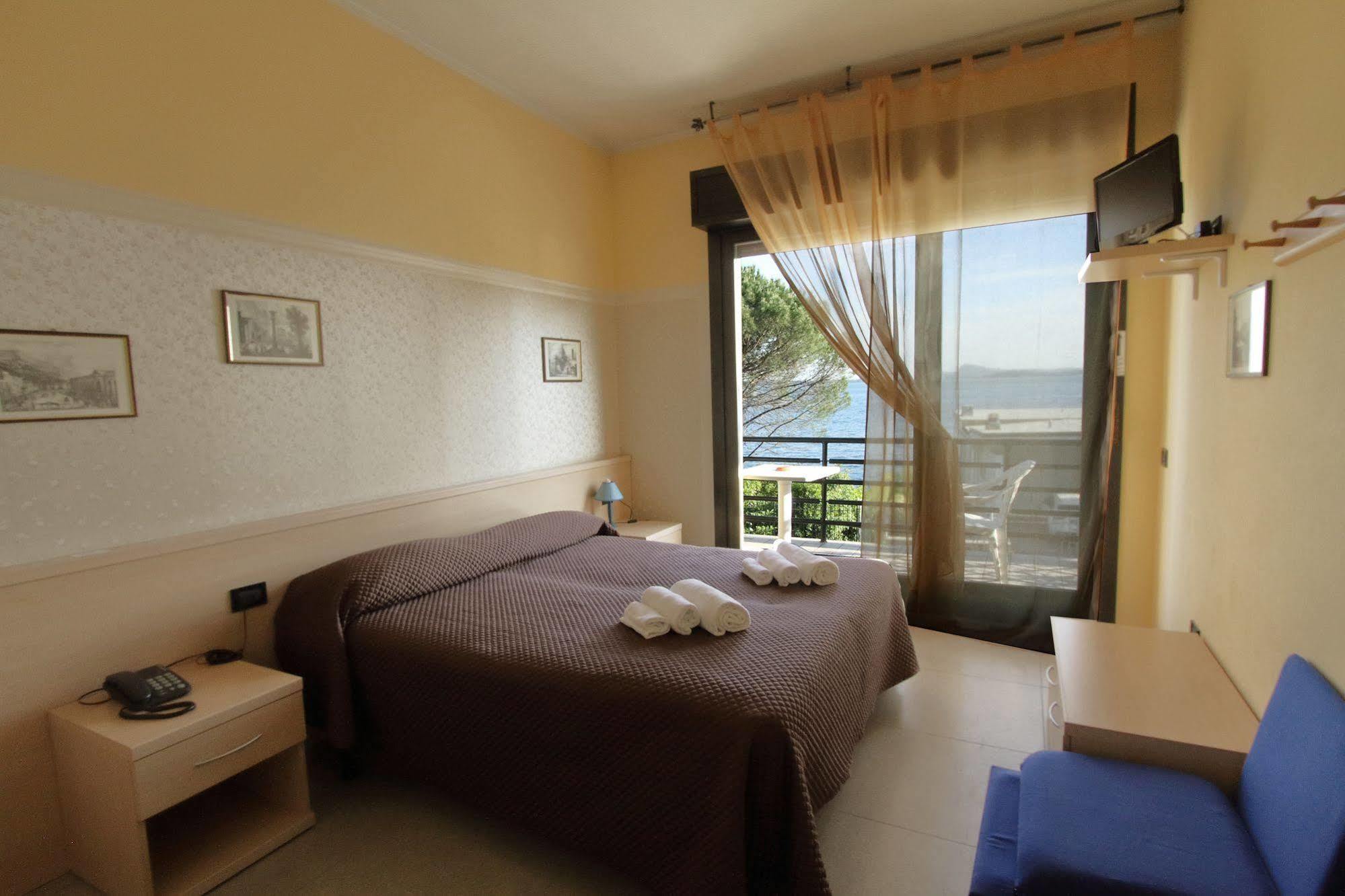 Hotel Aquavite Gardone Riviera Εξωτερικό φωτογραφία